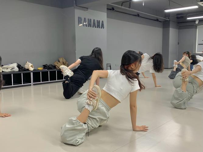 爵士舞基本功合集