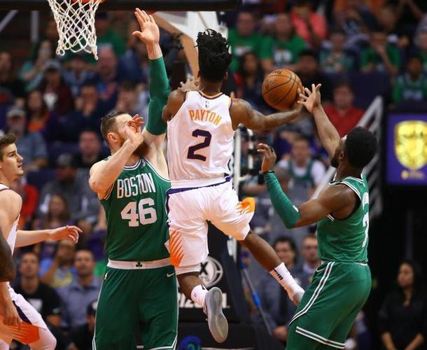 佩顿02-03赛季数据