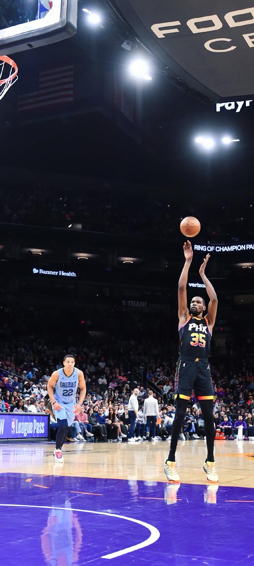 杜兰特生涯总得分突破24000分