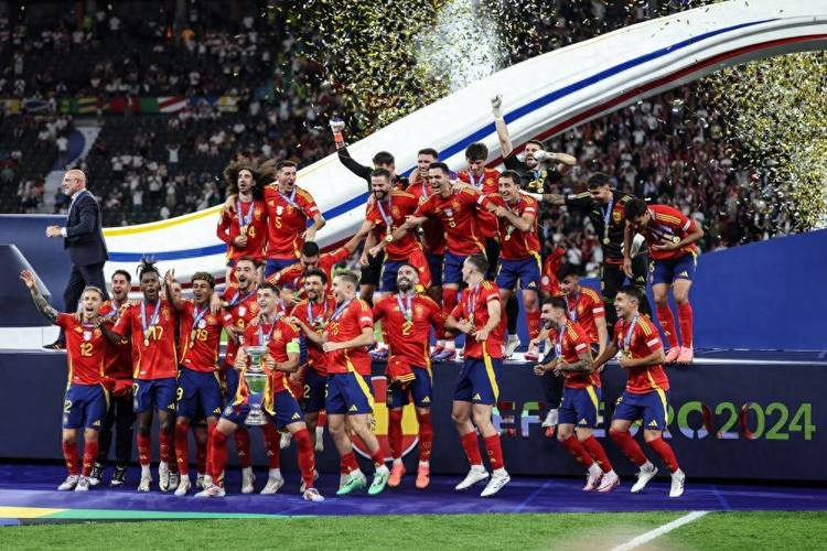 欧洲杯2008冠军是谁