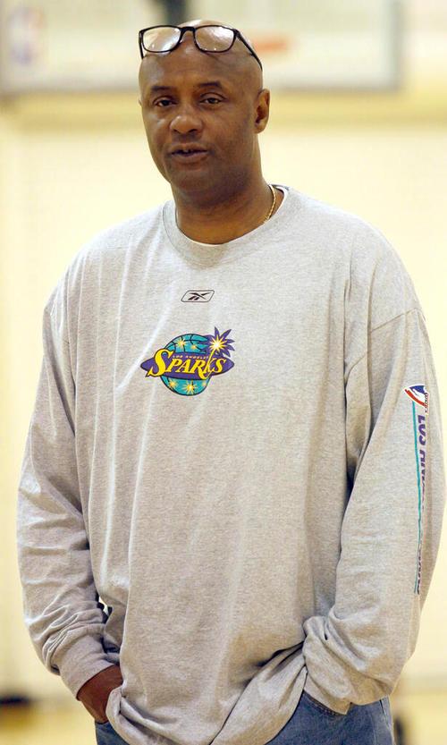 乔·布莱恩特多少岁