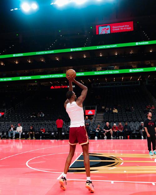 骑士vs老鹰第二场