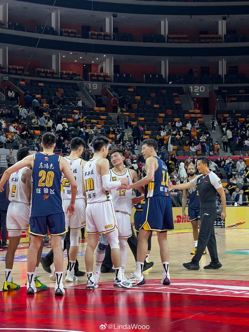 上海男篮比赛回放