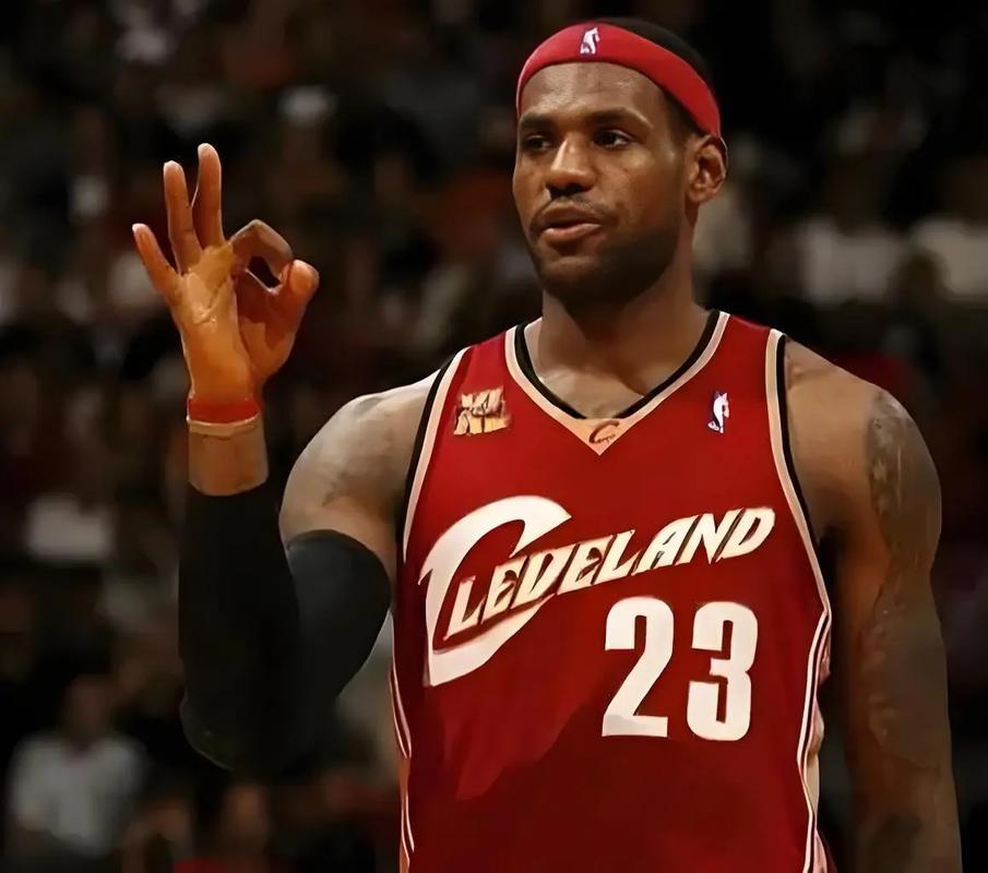 詹姆斯生涯首秀集锦