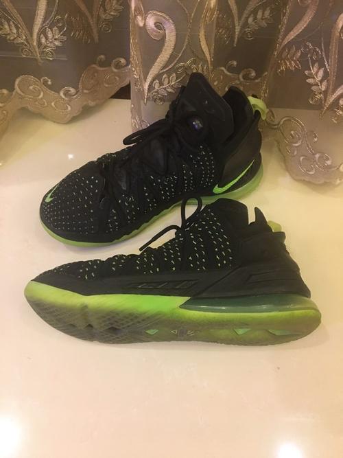 勒布朗18低帮测评