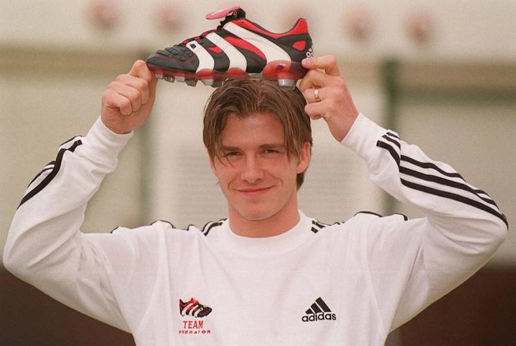 贝克汉姆什么时候从曼联走的