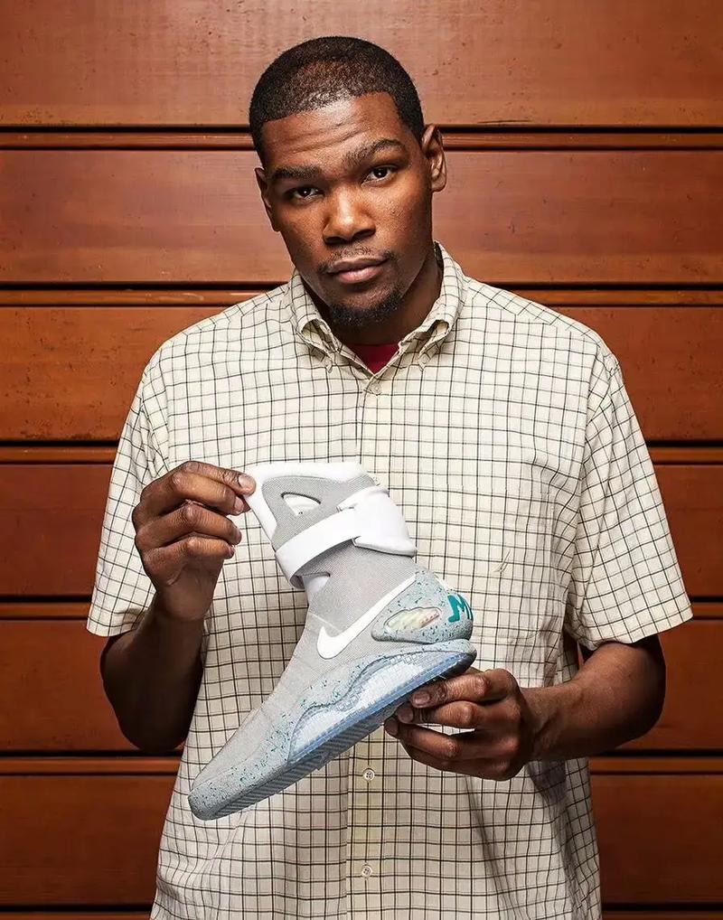 凯文杜兰特今年几岁了