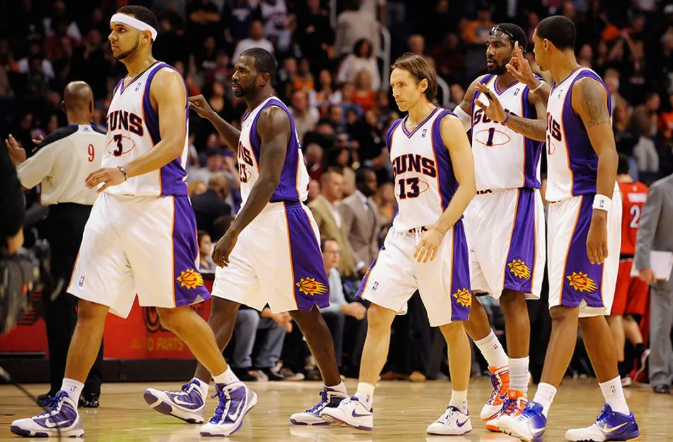 太阳的跑轰和勇士的跑轰区别