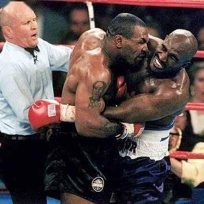 小罗伊琼斯和泰森是一个级别的吗