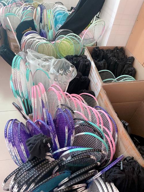 羽毛球拍一般在什么地方卖