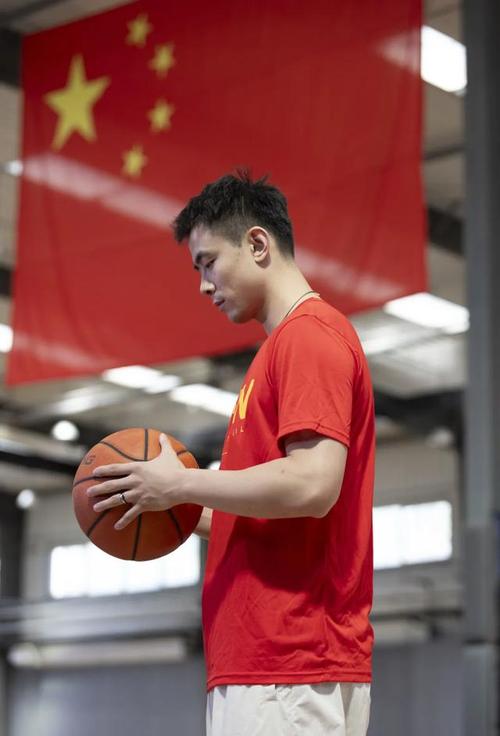 赵继伟何时进的一队