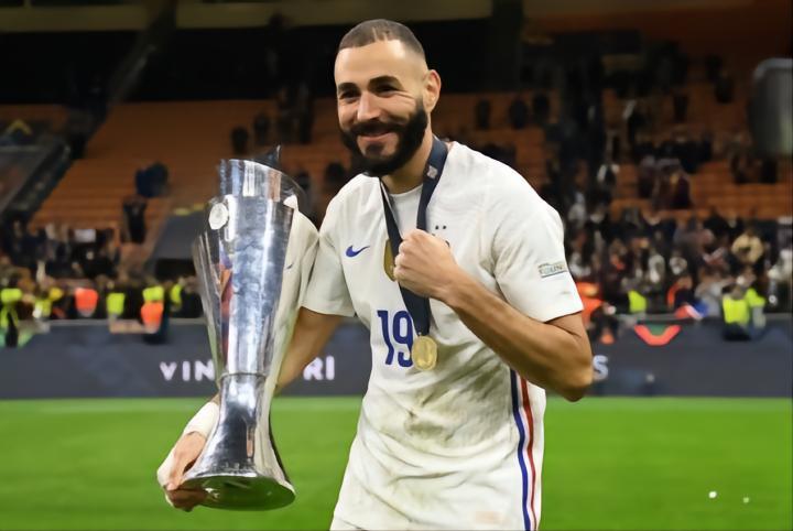 本泽马为啥不进国家队