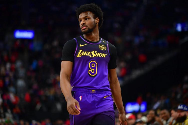 湖人签下布朗尼