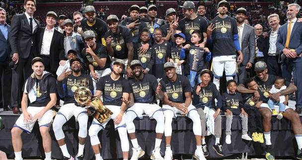 勇士哪几年夺冠最多