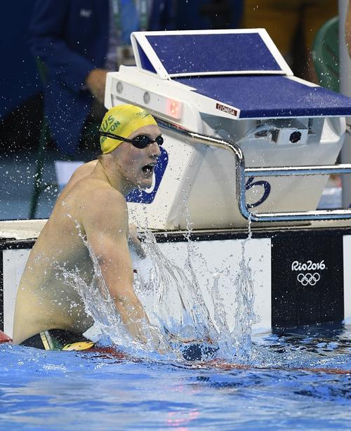 澳大利亚选手霍顿以3分43秒85获得亚军,意大利老