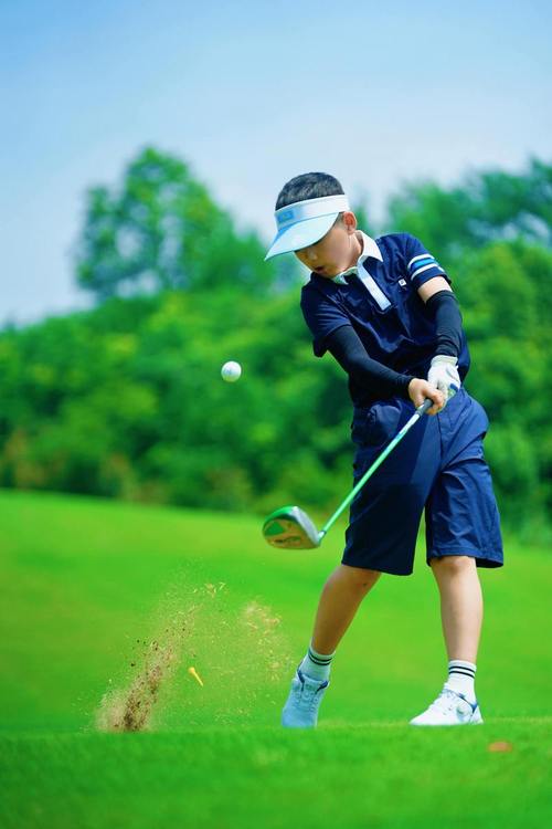 高尔夫球赛事的特征有哪些?