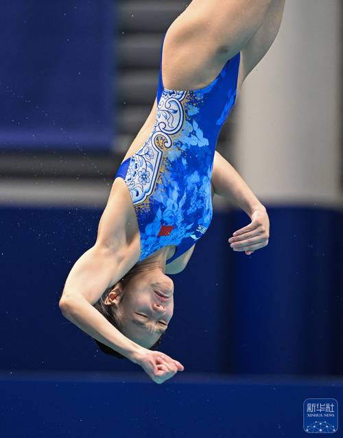 奥运跳水冠军女