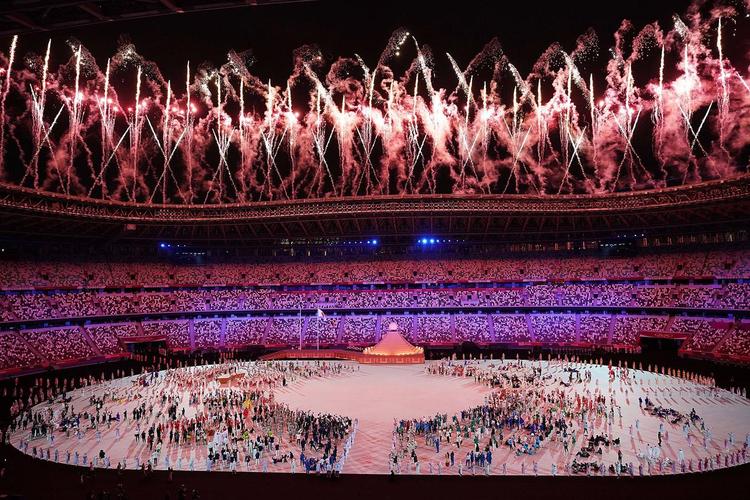 2000年奥运会在哪个国家和哪个城市