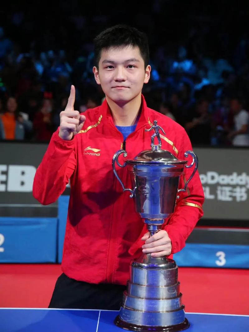 乒乓球世界杯2022男单冠军是谁啊
