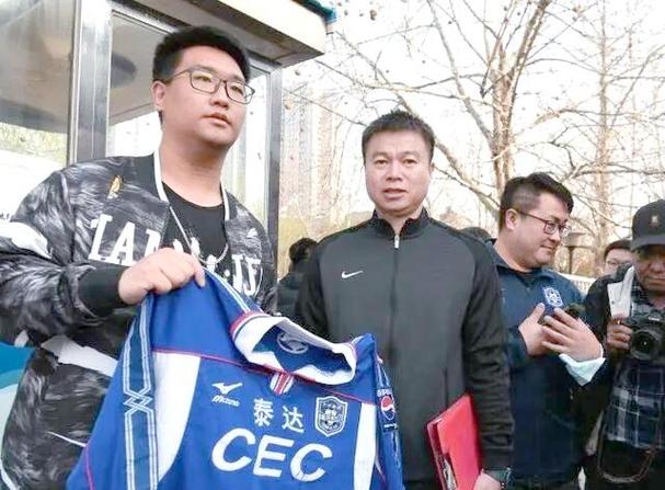 2002年世界杯主教练