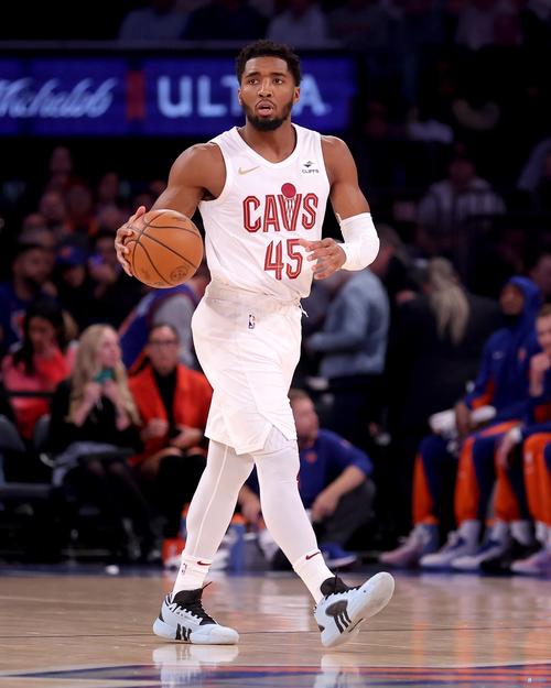 米切尔真实身高是多少米