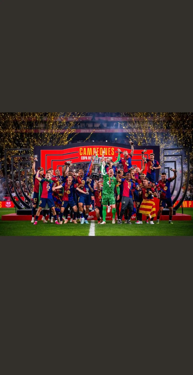 2021巴塞罗那战队风采：看这群足球精灵如何舞动绿茵