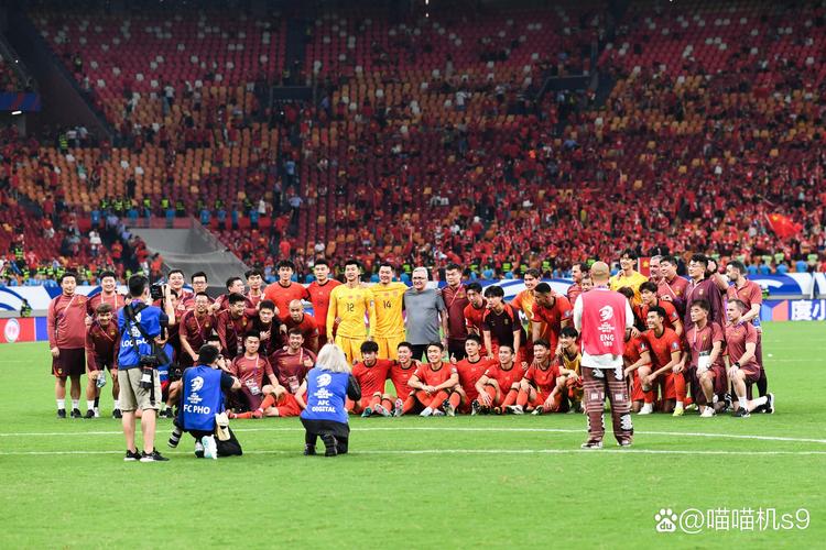 2021亚洲足球盛宴：激情燃烧的战场，英雄辈出的舞台