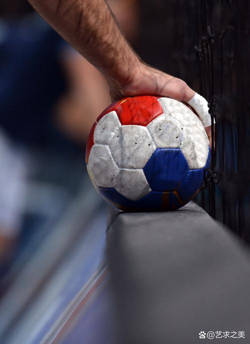 98年世界杯，激情四溢的足球盛宴，我们一起热血沸腾！